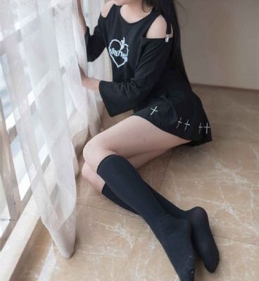 青青草亚洲av_DVD电影完整版在线观看