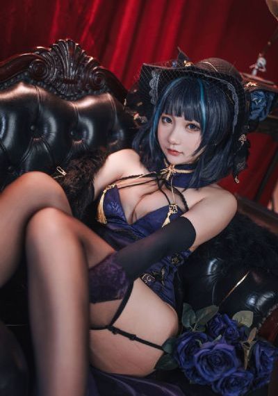 欧美装饰画_720在线手机播放