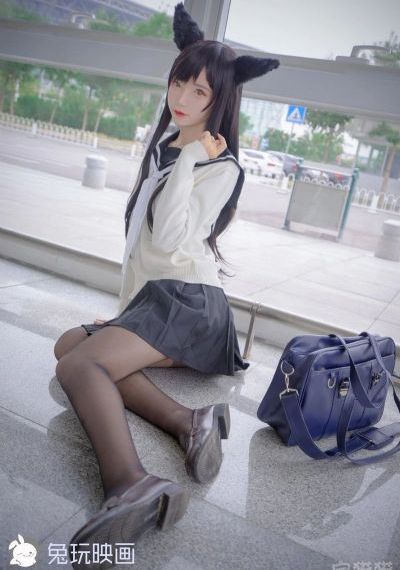 日韩发型师_手机免费观看