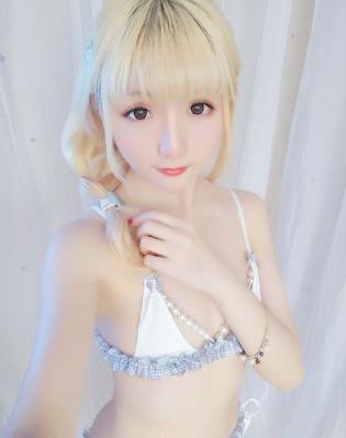 亚洲综合欧美在线热草_1080P视频大全