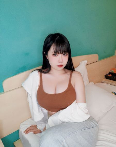欧美黄色片子网址_剧情片电影完整版在线观看