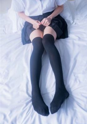 欧美时尚单肩包_HD电影全集观看