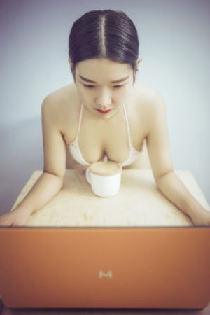 欧美电影top9_免费国语在线观看