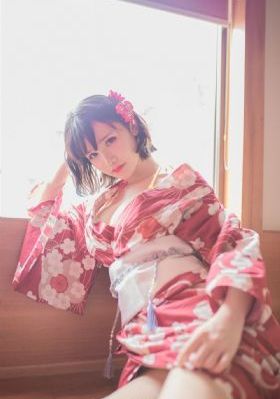 欧美大裙摆婚纱_BD韩语全集免费播放