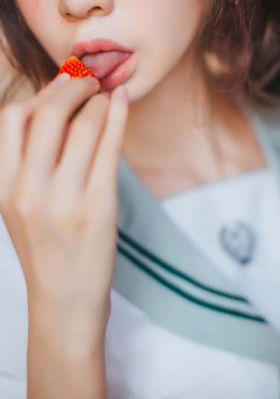99欧美精品久久久久免费观看_HD在线播放观看