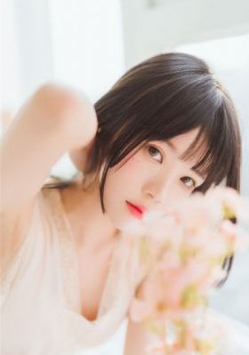 欧美真人后进式猛烈视频_视频大全成人直接看