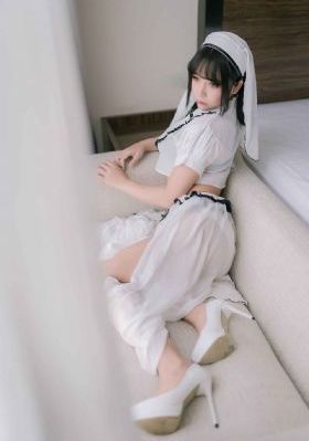 欧美女王狂虐男奴_视频全集