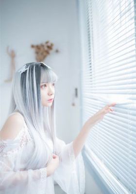 中文字幕在线区一香二三_4K完整视频观看